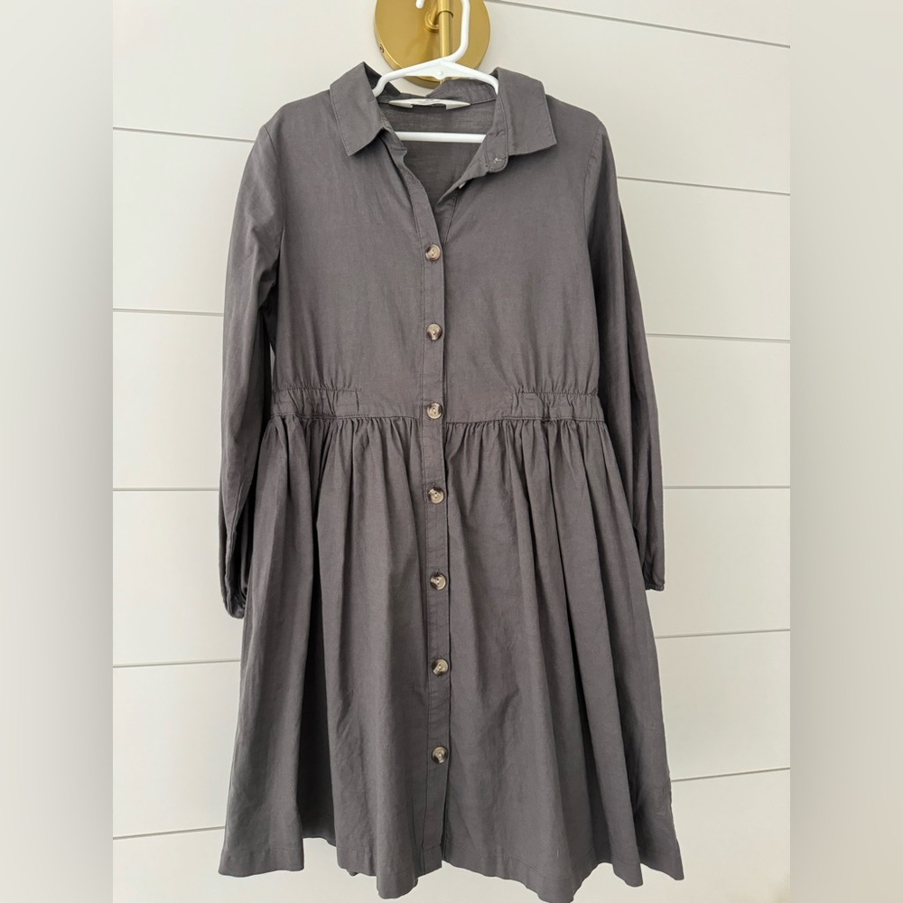 Long sleeve dress with button detail